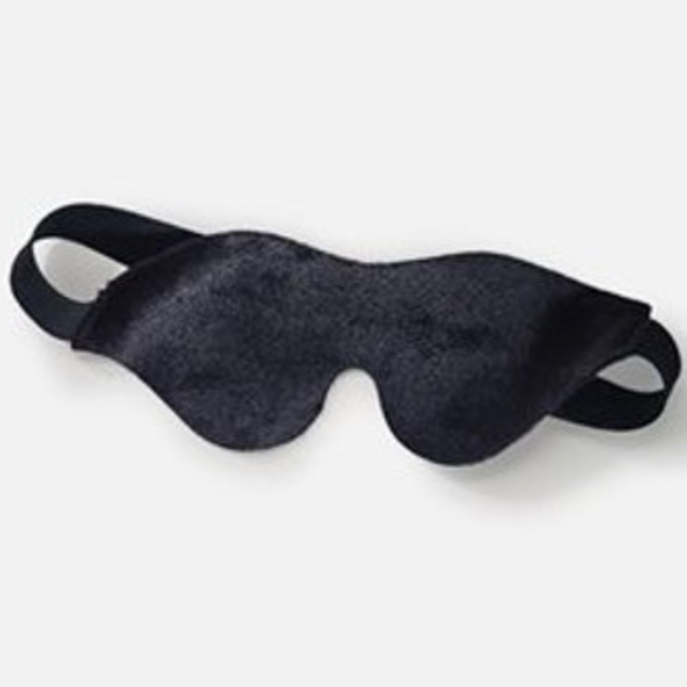NEW Soft Black Blindfold